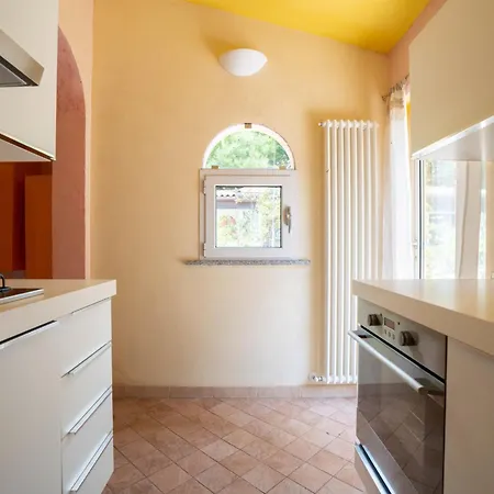 Melograno By Interhome Sanremo