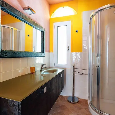 Holiday home Melograno By Interhome *